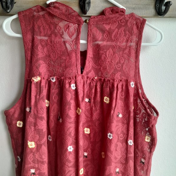 Embroidered Francescas Red Dress Floral Detail Cinnamon $48 MSRP NWT NEW W Large - Picture 10 of 12